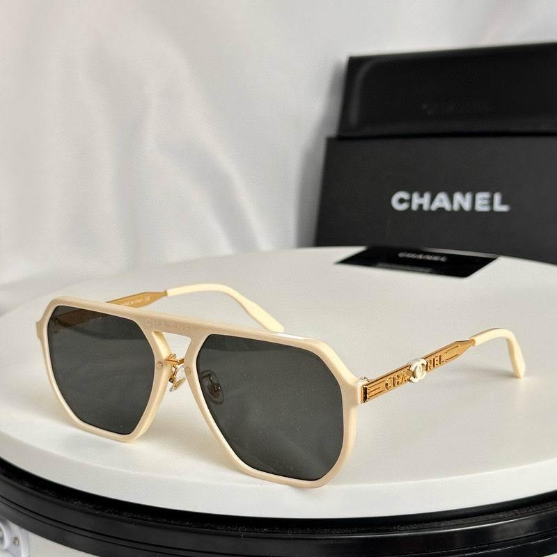 Chanel Sunglasses 827